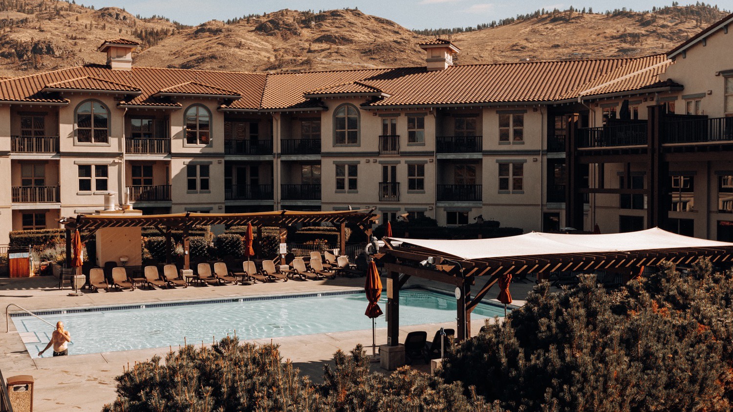 Fall Memories: Your Okanagan Escape Awaits at Walnut Beach Resort
